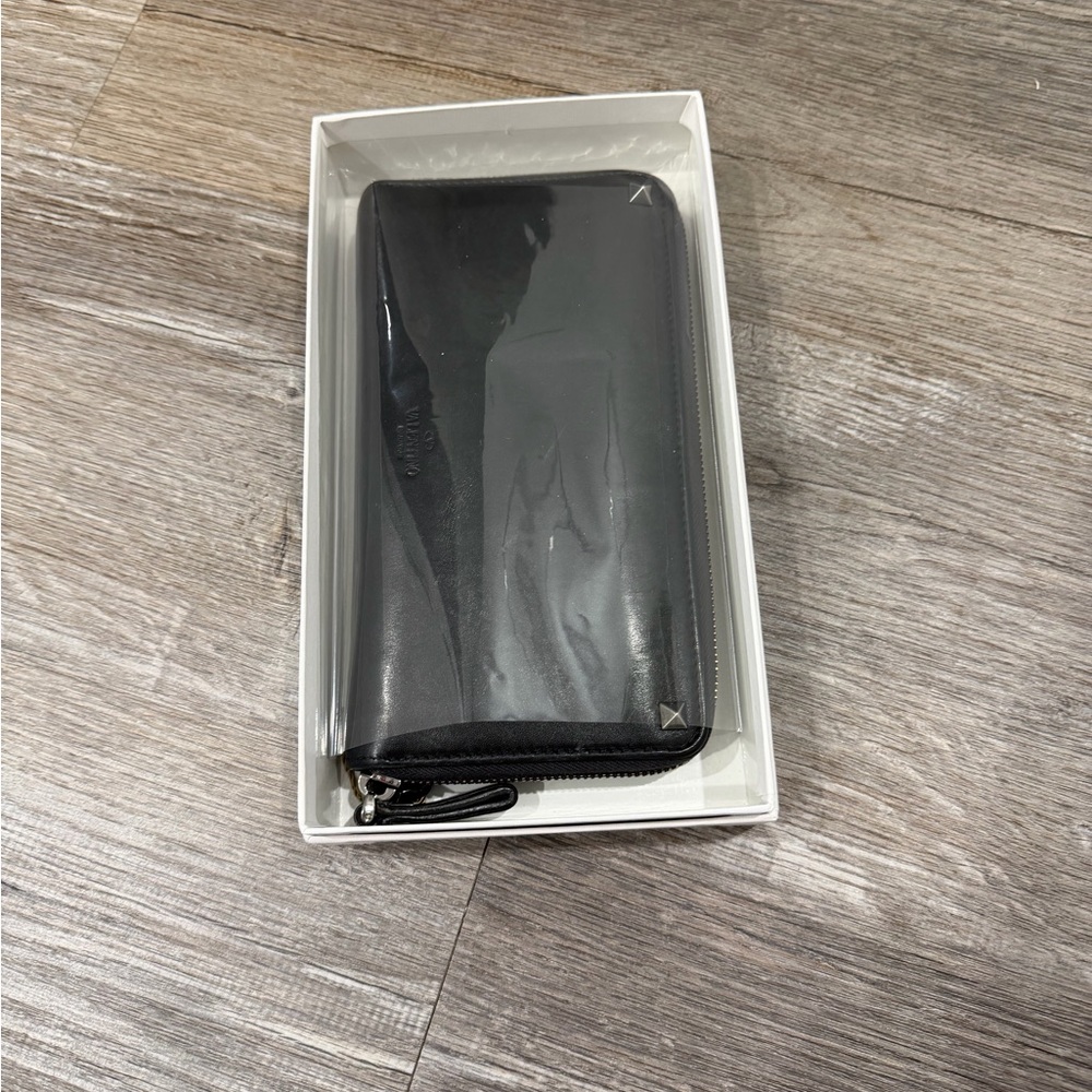 Valentino Wallet